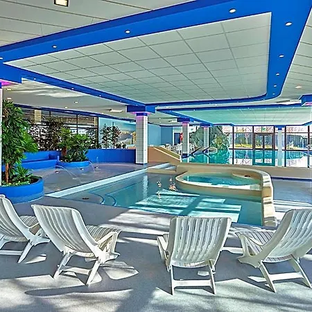 Hotel Aquantis Bensersiel 3*